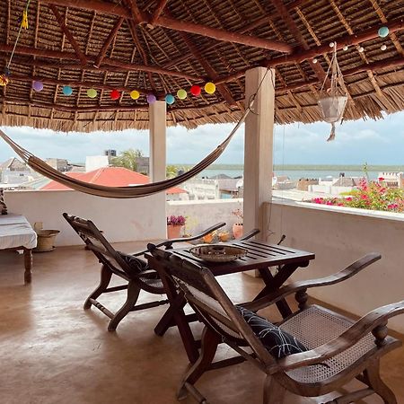 Authentic Swahili Style Villa Milele House Lamu Exterior photo
